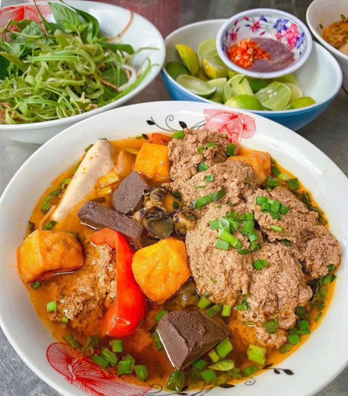 Bún bò, bún riêu, bò kho Phượng Lan 2009 - ảnh 5